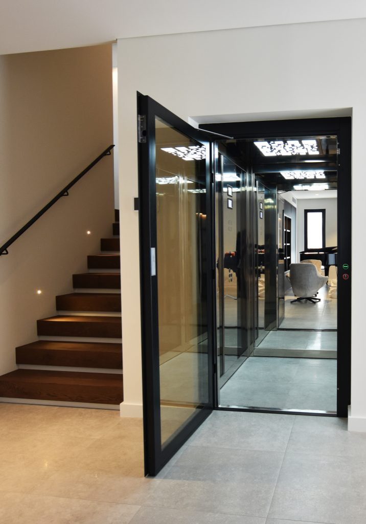 Image of a fast residential lift in Melbourne