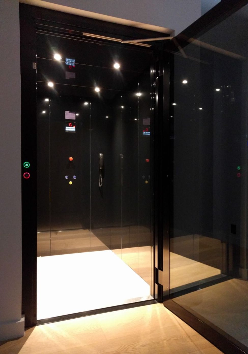 Port Melbourne platinum elevators residential lifts melbourne 3